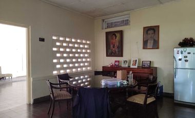 Rumah Semifurnished LT 1000m dekat Stasiun dan Kebun Raya Bogor, Bogor