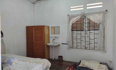 Rumah Semifurnished LT 1000m dekat Stasiun dan Kebun Raya Bogor, Bogor