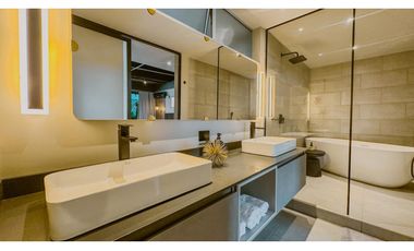 Penthouse frente al CC Santa fé para renta amoblada