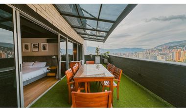 Penthouse frente al CC Santa fé para renta amoblada