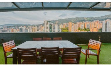 Penthouse frente al CC Santa fé para renta amoblada