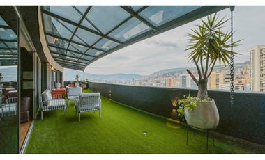 Penthouse frente al CC Santa fé para renta amoblada