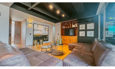 Penthouse frente al CC Santa fé para renta amoblada