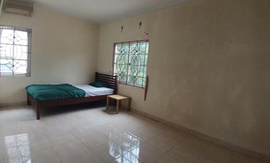 Disewa Rumah Tahunan Hook Furnished England Park Argenia Sentul Ssr176