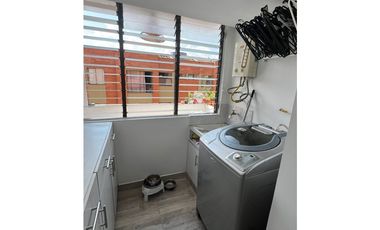 Apartamento remodelado en venta en Medellín - Pilarica