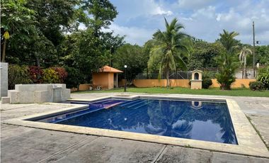 CASA ALQUILER CON OPCIÓN A COMPRA  ENTRADA DE CERMEÑO CAPIRA