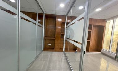 Alquiler de oficina en Marbella P.H. Ocean Business Plaza Bella Vista