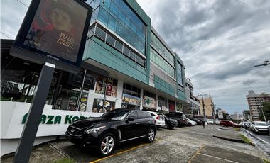 EL CARMEN / PLAZA KORINTHO / 74M / 4 DIVISIONES / FRENTE A VIA