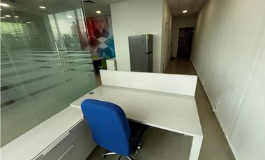 EL CARMEN / PLAZA KORINTHO / 74M / 4 DIVISIONES / FRENTE A VIA