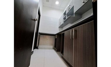 ALQUILO LOCAL COMERCIAL 4 CONSULTORIOS/OFICINAS COSTA DEL ESTE VV