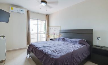 Venta de Casa Modelo Marsella Esquinera en Reserva de Versalles