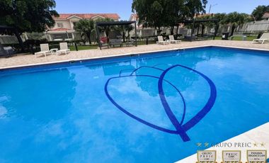 Venta de Casa Modelo Marsella Esquinera en Reserva de Versalles