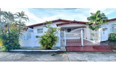 VENTA DE CASA EN LOMAS DEL GOLF, SAN MIGUELITO