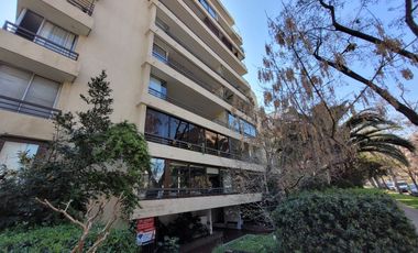 Departamento amplio en el mejor sector de Providencia