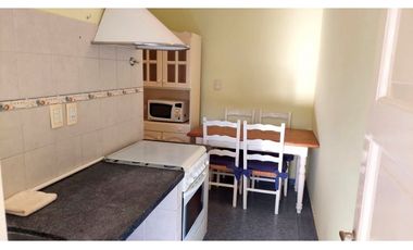 Amplio y lindo  departamento hasta 6 huéspedes.