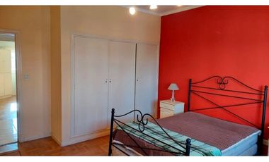 Amplio y lindo  departamento hasta 6 huéspedes.