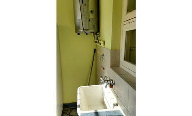 Amplio y lindo  departamento hasta 6 huéspedes.