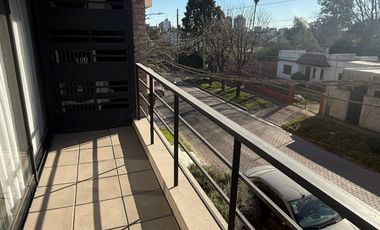 Departamento en venta c/ cochera en Belén de Escobar