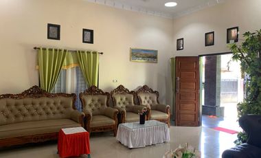 Rumah Secondary Terawat di Kadia, LT 470m² Luas Bangunan 268m²