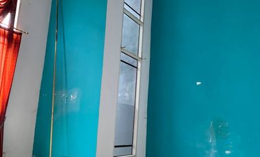 Rumah Besar Model Classic 2 Lantai di Wua Wua