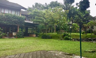 Dijual Rumah Tanah Besar Strategis dekat UPI Setiabudi di Cipaku