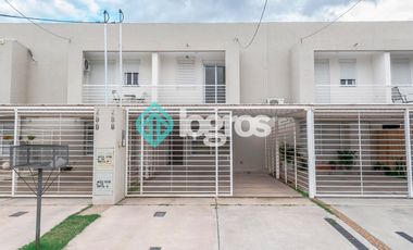 Dúplex en venta en Grand Bourg, Salta