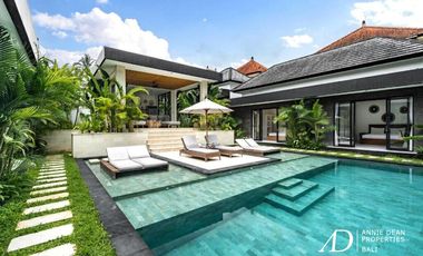 LEASEHOLD | TROPICAL LUXURY VILLA JUST 10 MINUTES FROM UBUD CENTRE