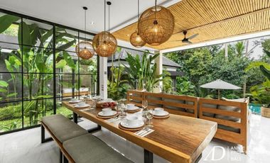 LEASEHOLD | TROPICAL LUXURY VILLA JUST 10 MINUTES FROM UBUD CENTRE