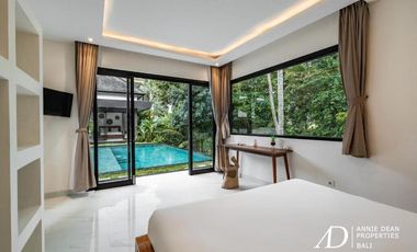 LEASEHOLD | TROPICAL LUXURY VILLA JUST 10 MINUTES FROM UBUD CENTRE