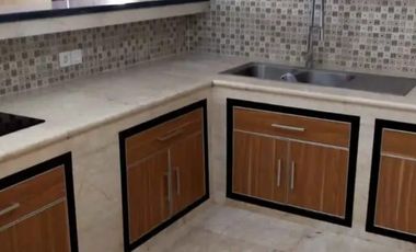 FOR SALE VILLA KAWASAN JALAN BATUR SARI SANUR STRATEGIS DEKAT RENON