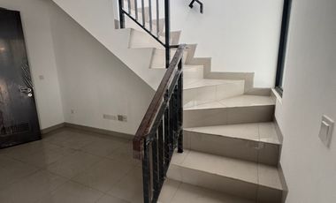 DISEWAKAN CEPAT! RUMAH MILENIAL 4.5x10 2LT 28JT/Th