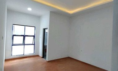 RUMAH BARU 4x16 MERUYA UTARA, Fasad Skandinavia. Jakarta Barat