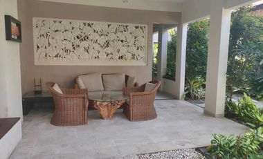 Dijual Villa full furnitur kawasan jl mertasari sanur