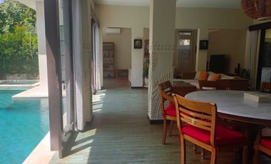 Dijual Villa full furnitur kawasan jl mertasari sanur