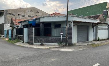 Rukah Bagus Siap Huni di Banyuanyar Solo Kota dekat Jalan Raya