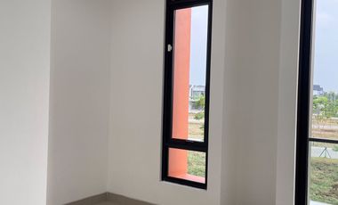 Sewa Murah Rumah Pik 2 Milenial Uk 4,5x12,5 2 lantai Ada 1 AC