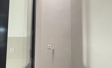 Sewa Murah Rumah Pik 2 Milenial Uk 4,5x12,5 2 lantai Ada 1 AC