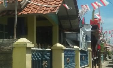 Rumah d pemukiman