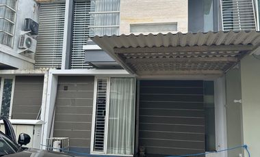 Rumah Bagus Ada Furnish di Gununganyar Dekat Merr dan Tol