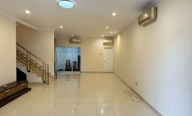 DISEWAKAN RUMAH CITY RESORT!