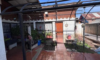 Casa en venta en LA GRANJA