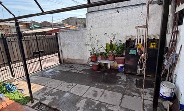 Casa en venta en LA GRANJA