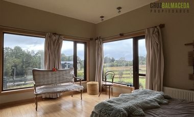 Casa en Arriendo en Condominio Las Tranqueras, amplios espacios, seguridad.