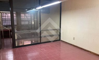 Local Comercial en Venta en Andres de Fuenzalida / Avda. Providencia