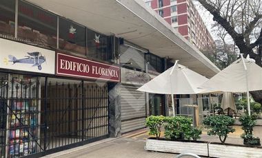 Local Comercial en Venta en Andres de Fuenzalida / Avda. Providencia