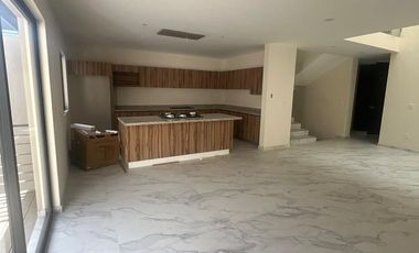 CASA EN VENTA EN COYOACAN