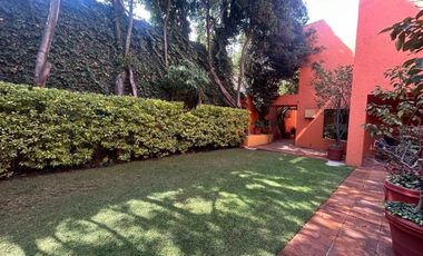 CASA EN VENTA EN LOMAS DE CHAPULTEPEC