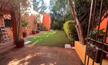 CASA EN VENTA EN LOMAS DE CHAPULTEPEC