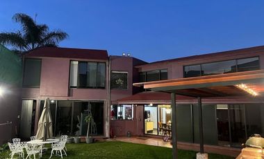 CASA EN VENTA EN VALLE ESCONDIDO