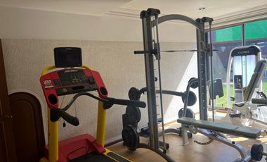 CASA EN VENTA EN VALLE ESCONDIDO